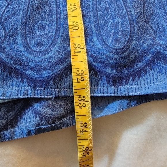 Place South Petite Skirt with matching blouse. Size 12 Petite - Picture 8 of 9